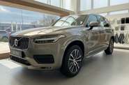 Volvo XC90 Momentum