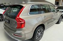 Volvo XC90 Momentum