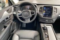 Volvo XC90 Momentum