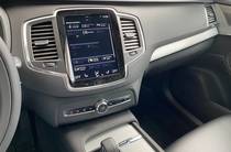 Volvo XC90 Momentum