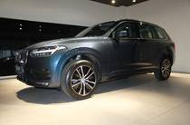 Volvo XC90 Momentum