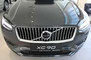 Volvo XC90 Momentum