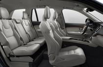 Volvo XC90 Momentum