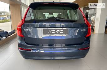 Volvo XC90 2022 Core