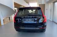 Volvo XC90 Core