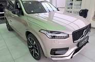 Volvo XC90 Ultimate Dark