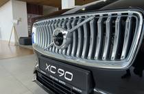 Volvo XC90 Plus Bright