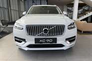 Volvo XC90 Plus Bright