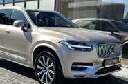 Volvo XC90 Plus Bright