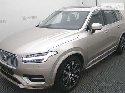 Volvo XC90 2023 Plus Bright