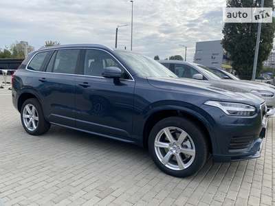 Volvo XC90 2023 Core