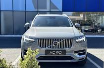 Volvo XC90 Plus Bright