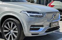 Volvo XC90 Plus Bright