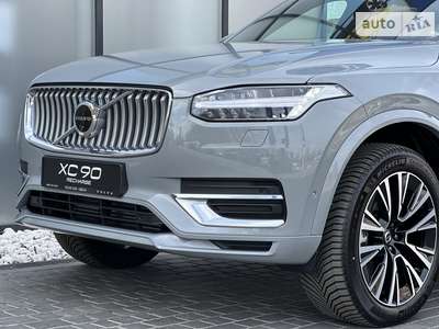 Volvo XC90 Ultimate Bright 2.0 Geartronic (455 к.с.) PHEV AWD 7s 2024