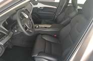 Volvo XC90 Core