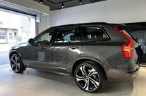 Volvo XC90 Ultimate Dark