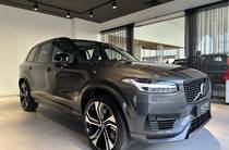 Volvo XC90 Ultimate Dark