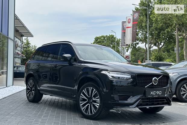 Volvo XC90 Ultimate Dark