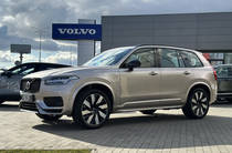 Volvo XC90 Ultimate Dark