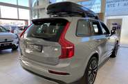 Volvo XC90 Ultimate Dark