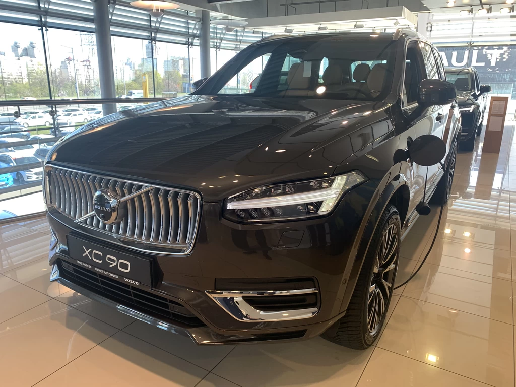 Volvo XC90 Ultimate Bright