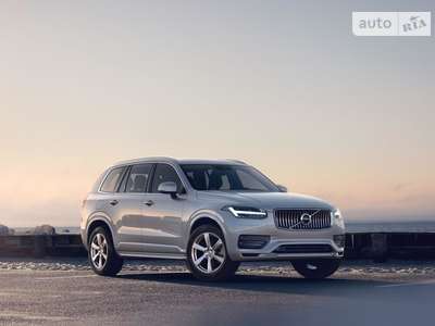 Volvo XC90 2023 Core