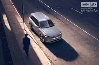 Volvo XC90 2024 Plus Bright