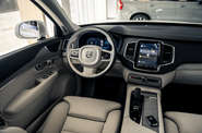 Volvo XC90 Core