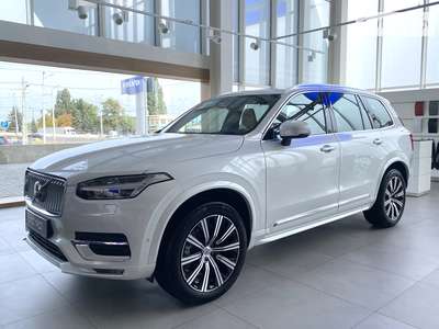 Volvo XC90 2024 Plus Bright