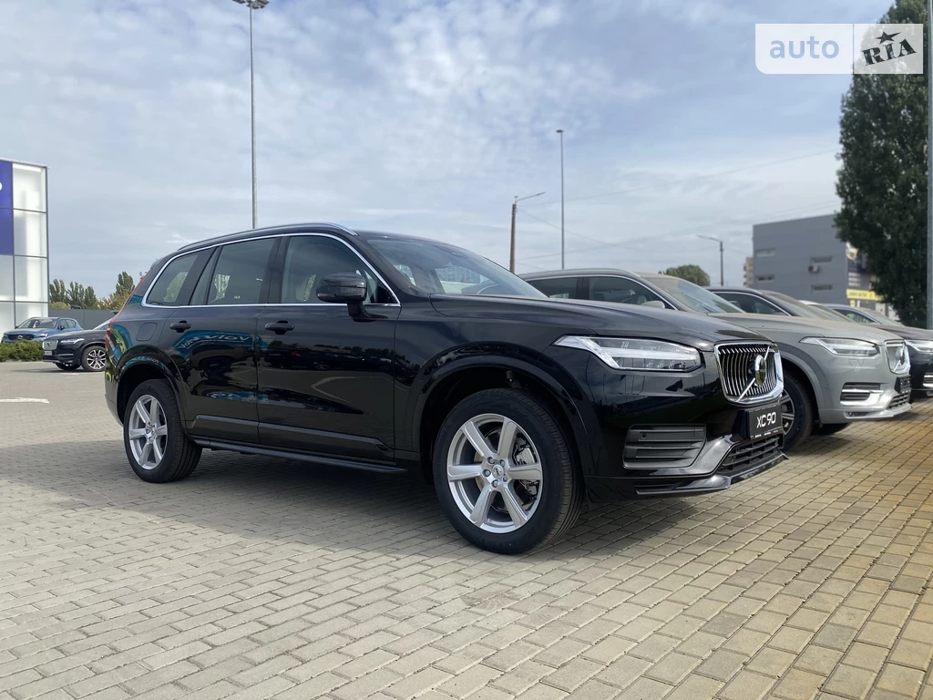 Volvo XC90 Core