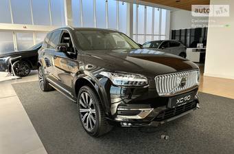 Volvo XC90 2024 Plus Bright