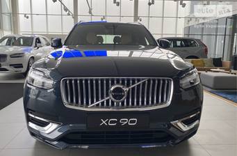 Volvo XC90 2025 Plus Bright