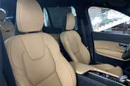 Volvo XC90 - фото 16