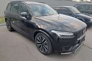 Volvo XC90 Ultimate Dark