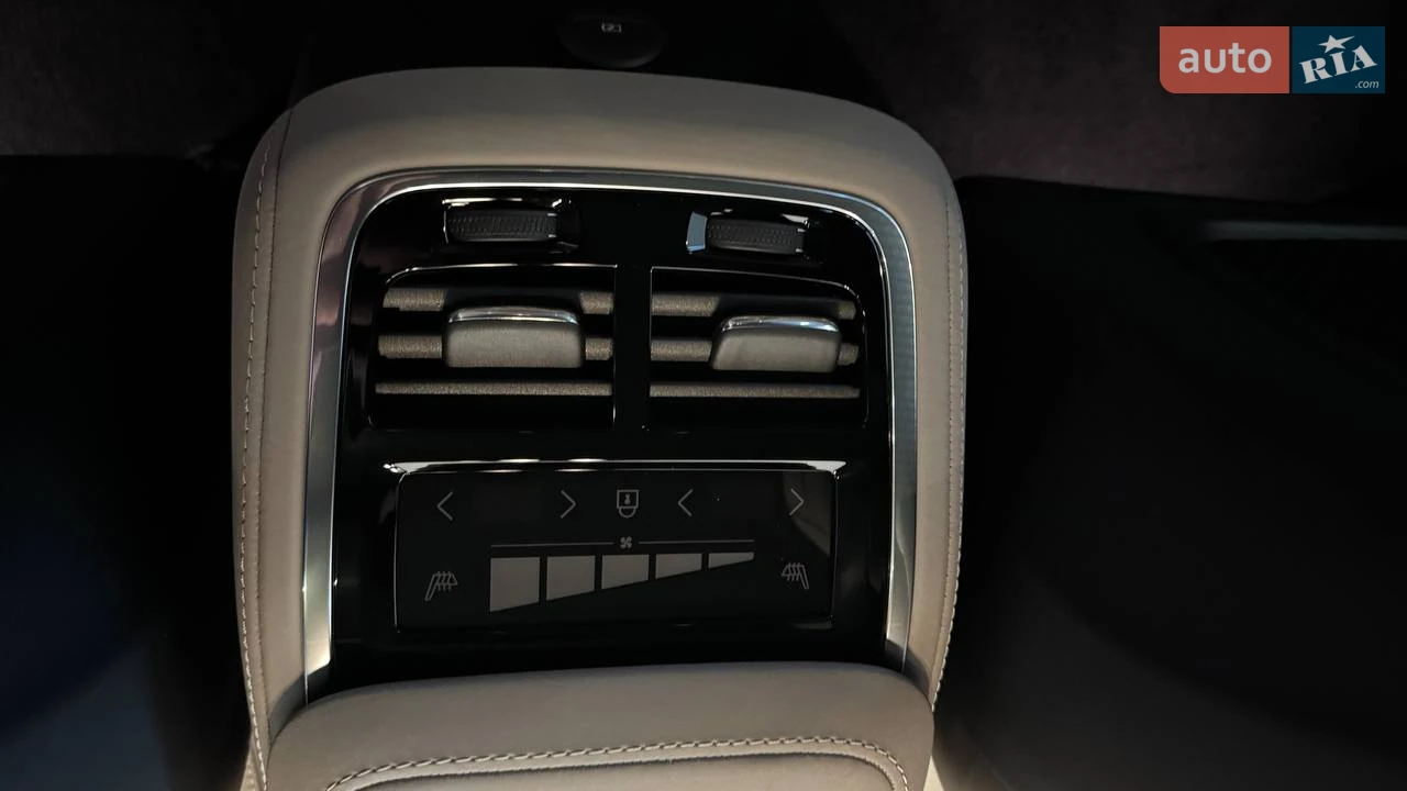 Volvo-29
