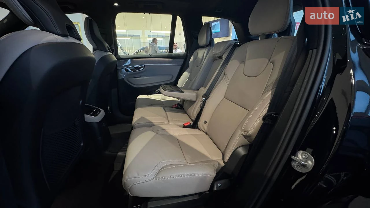 Volvo-32