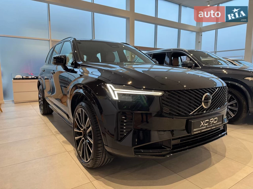 Volvo XC90 Ultimate Dark