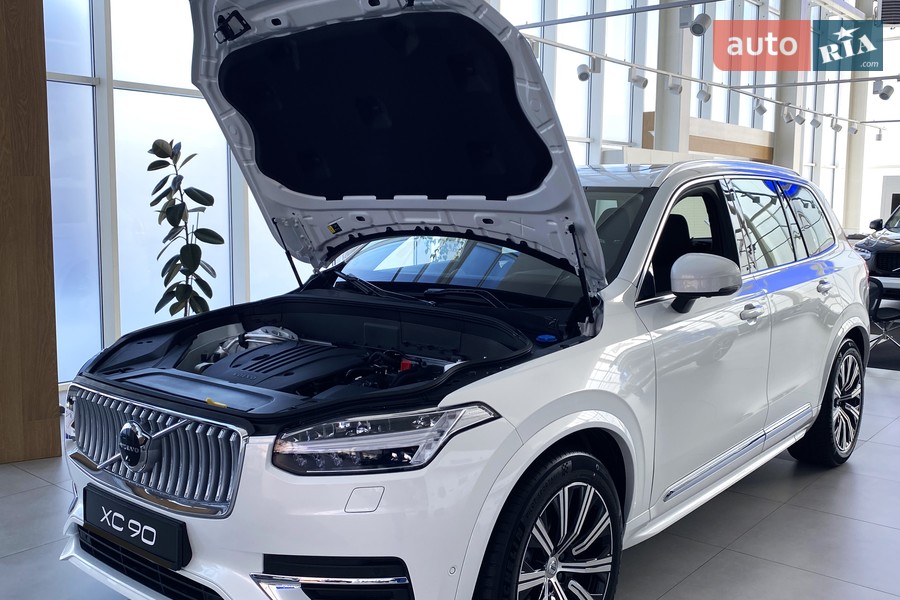 Volvo XC90 - фото 27