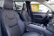 Volvo XC90 - фото 12