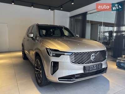 Volvo XC90 Ultra B5 2.0 AT (250 к.с.) MHEV AWD 7s 2025
