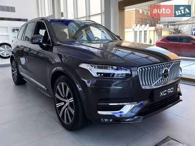 Volvo XC90 2024 Ultra Bright 2.0 AT (250 к.с.) MHEV AWD 7s