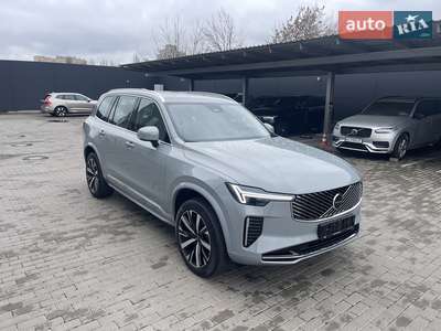 Volvo XC90 2025 Core