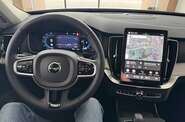 Volvo XC90 Core