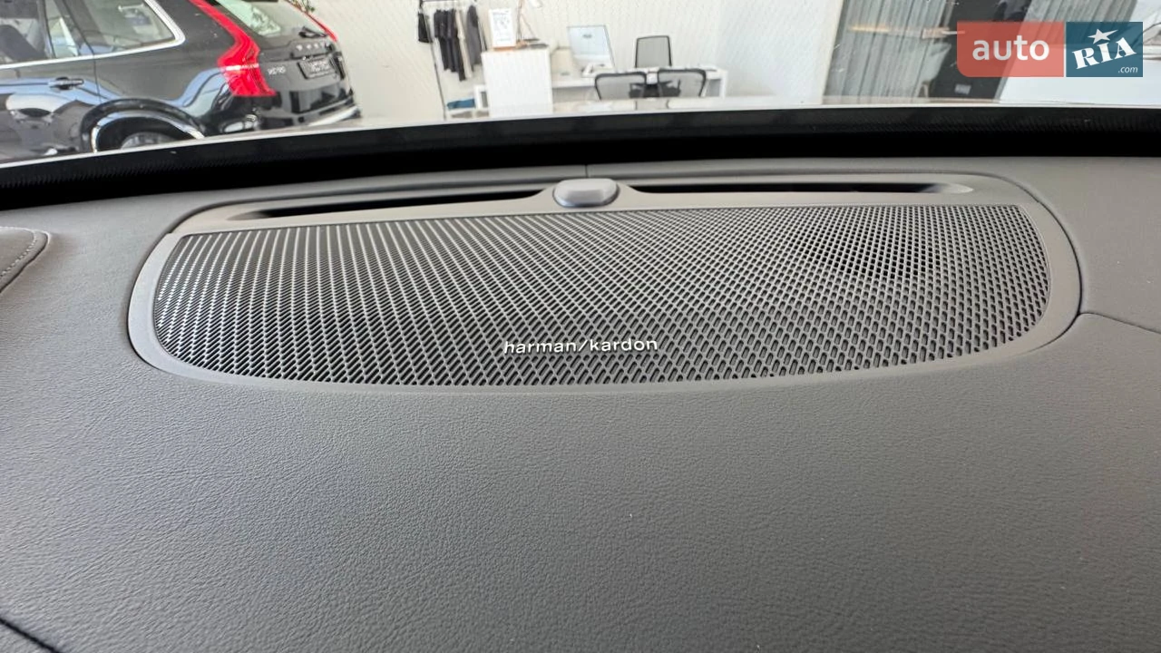 Volvo-0