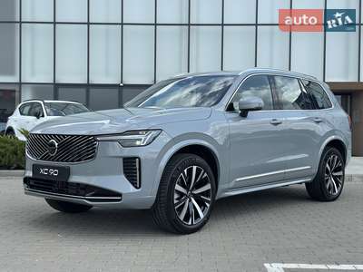 Volvo XC90 2025 Core