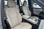 Volvo XC90 Core