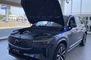 Volvo XC90 - фото 20
