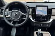 Volvo XC90 Plus Dark