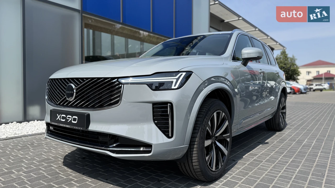 Volvo XC90 Core