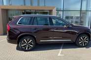 Volvo XC90 Core